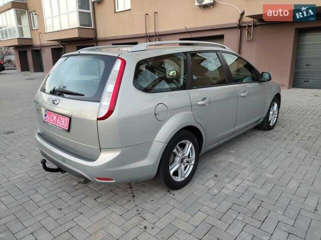 Серый Форд Фокус, объемом двигателя 1.6 л и пробегом 220 тыс. км за 5699 $, фото 4 на Automoto.ua