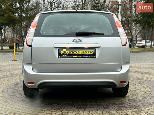 Серый Форд Фокус, объемом двигателя 1.56 л и пробегом 175 тыс. км за 5400 $, фото 5 на Automoto.ua
