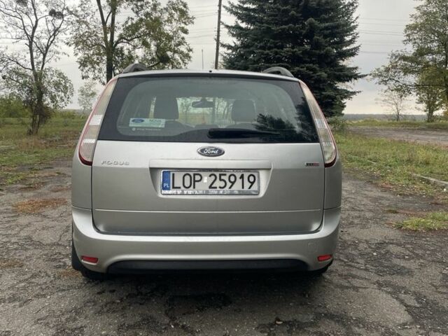 Серый Форд Фокус, объемом двигателя 1.8 л и пробегом 290 тыс. км за 3200 $, фото 4 на Automoto.ua