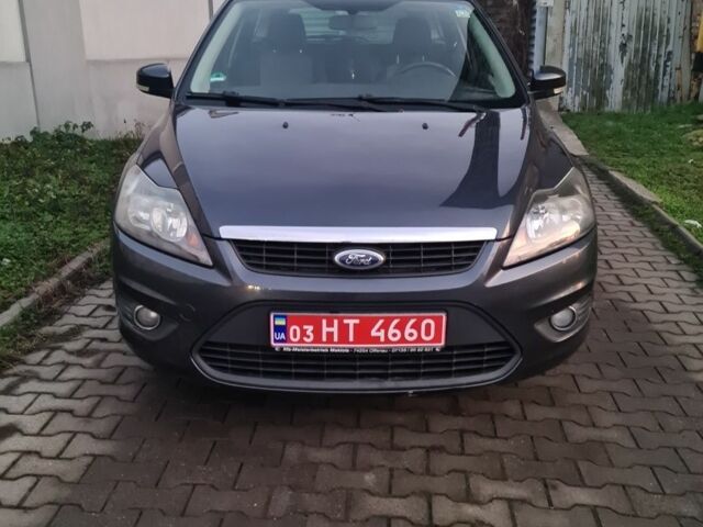 Серый Форд Фокус, объемом двигателя 0 л и пробегом 245 тыс. км за 4899 $, фото 1 на Automoto.ua