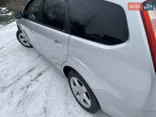 Сірий Форд Фокус, об'ємом двигуна 1.8 л та пробігом 280 тис. км за 6100 $, фото 8 на Automoto.ua