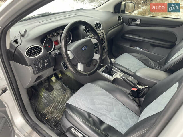 Сірий Форд Фокус, об'ємом двигуна 1.8 л та пробігом 280 тис. км за 6100 $, фото 18 на Automoto.ua