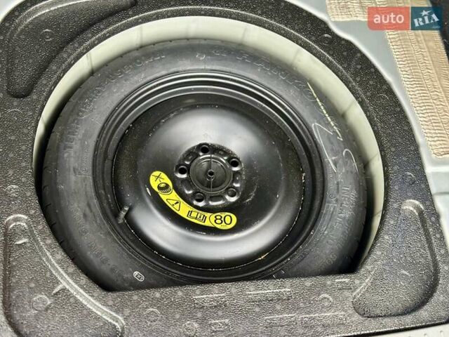 Серый Форд Фокус, объемом двигателя 1.6 л и пробегом 232 тыс. км за 6300 $, фото 32 на Automoto.ua