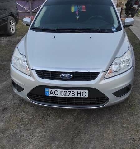 Сірий Форд Фокус, об'ємом двигуна 1.56 л та пробігом 322 тис. км за 5000 $, фото 2 на Automoto.ua