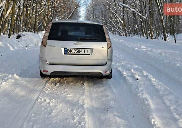 Сірий Форд Фокус, об'ємом двигуна 1.6 л та пробігом 330 тис. км за 5500 $, фото 9 на Automoto.ua