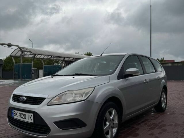 Сірий Форд Фокус, об'ємом двигуна 1.6 л та пробігом 213 тис. км за 5900 $, фото 7 на Automoto.ua