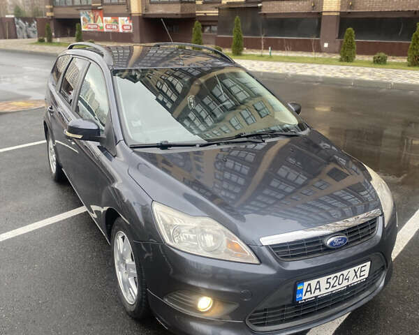 Серый Форд Фокус, объемом двигателя 1.56 л и пробегом 269 тыс. км за 5450 $, фото 2 на Automoto.ua