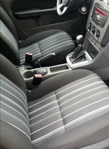 Сірий Форд Фокус, об'ємом двигуна 1.6 л та пробігом 176 тис. км за 5699 $, фото 10 на Automoto.ua