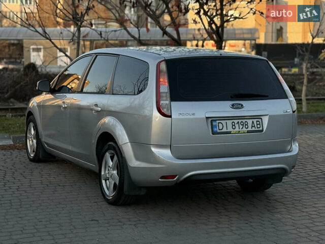 Серый Форд Фокус, объемом двигателя 1.8 л и пробегом 266 тыс. км за 5300 $, фото 3 на Automoto.ua