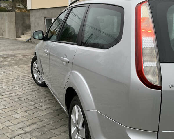 Сірий Форд Фокус, об'ємом двигуна 1.6 л та пробігом 203 тис. км за 6250 $, фото 15 на Automoto.ua