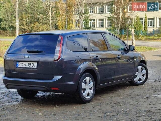 Форд Фокус 2010 в Турке на Automoto.ua Серый Форд Фокус, объемом двигателя 2 л и пробегом 240 тыс. км за 4500 $, фото 14 на Automoto.ua