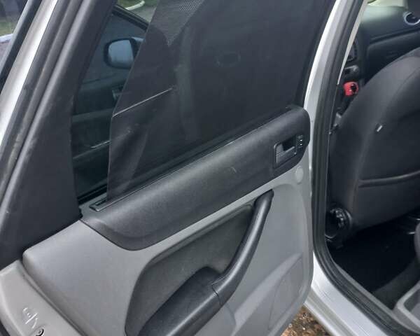 Сірий Форд Фокус, об'ємом двигуна 1.6 л та пробігом 272 тис. км за 5100 $, фото 10 на Automoto.ua