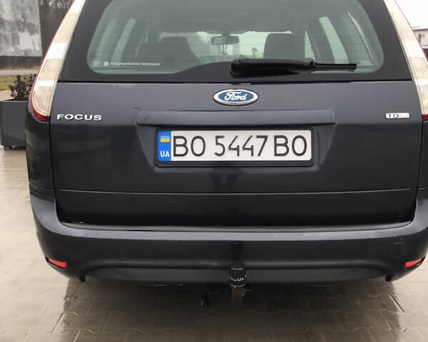 Серый Форд Фокус, объемом двигателя 1.6 л и пробегом 290 тыс. км за 6000 $, фото 5 на Automoto.ua