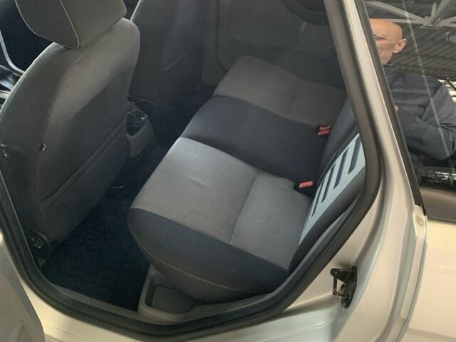 Сірий Форд Фокус, об'ємом двигуна 1.6 л та пробігом 194 тис. км за 6000 $, фото 9 на Automoto.ua