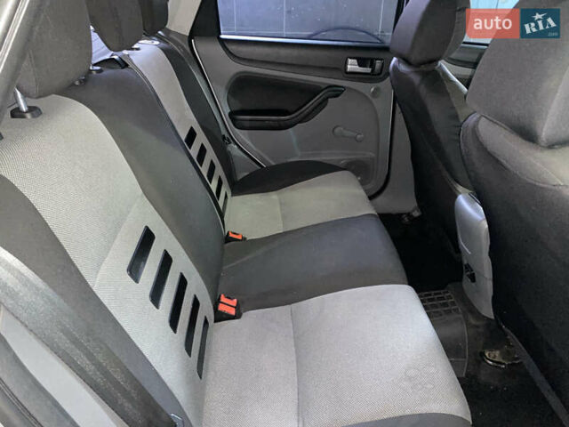 Серый Форд Фокус, объемом двигателя 0 л и пробегом 360 тыс. км за 5299 $, фото 13 на Automoto.ua