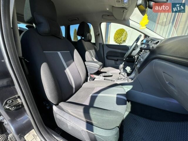 Сірий Форд Фокус, об'ємом двигуна 1.56 л та пробігом 276 тис. км за 5500 $, фото 34 на Automoto.ua