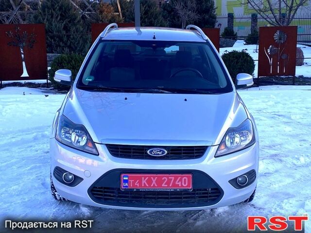 Сірий Форд Фокус, об'ємом двигуна 1.6 л та пробігом 203 тис. км за 6100 $, фото 1 на Automoto.ua