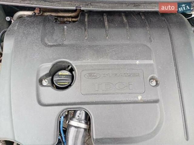 Сірий Форд Фокус, об'ємом двигуна 1.56 л та пробігом 257 тис. км за 6200 $, фото 23 на Automoto.ua