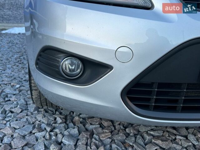Сірий Форд Фокус, об'ємом двигуна 1.6 л та пробігом 220 тис. км за 6999 $, фото 11 на Automoto.ua