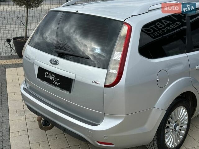 Серый Форд Фокус, объемом двигателя 1.6 л и пробегом 335 тыс. км за 5700 $, фото 14 на Automoto.ua