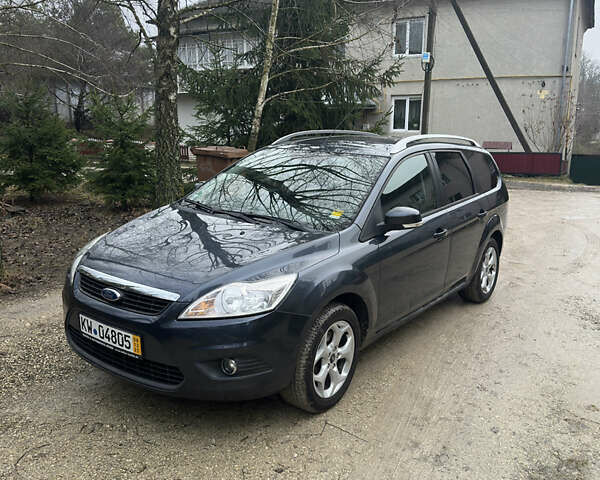 Сірий Форд Фокус, об'ємом двигуна 1.6 л та пробігом 260 тис. км за 5400 $, фото 1 на Automoto.ua
