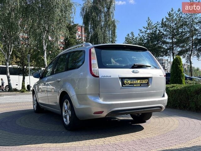 Сірий Форд Фокус, об'ємом двигуна 1.56 л та пробігом 296 тис. км за 3999 $, фото 4 на Automoto.ua
