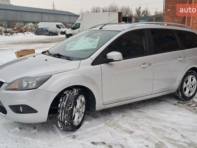 Сірий Форд Фокус, об'ємом двигуна 1.6 л та пробігом 175 тис. км за 5999 $, фото 3 на Automoto.ua