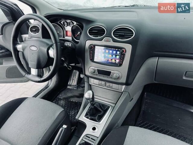 Серый Форд Фокус, объемом двигателя 1.8 л и пробегом 231 тыс. км за 4999 $, фото 28 на Automoto.ua