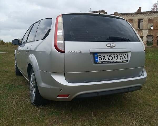 Сірий Форд Фокус, об'ємом двигуна 1.56 л та пробігом 304 тис. км за 4700 $, фото 4 на Automoto.ua