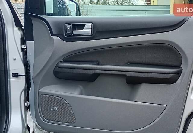 Сірий Форд Фокус, об'ємом двигуна 1.6 л та пробігом 169 тис. км за 6600 $, фото 26 на Automoto.ua