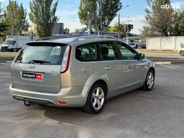 Сірий Форд Фокус, об'ємом двигуна 1.6 л та пробігом 300 тис. км за 5990 $, фото 3 на Automoto.ua