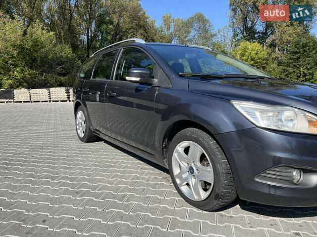 Сірий Форд Фокус, об'ємом двигуна 1.8 л та пробігом 277 тис. км за 6190 $, фото 5 на Automoto.ua