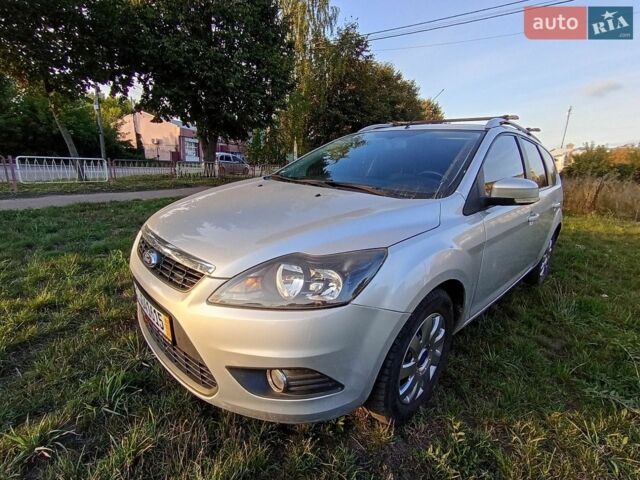 Серый Форд Фокус, объемом двигателя 1.6 л и пробегом 187 тыс. км за 5200 $, фото 9 на Automoto.ua