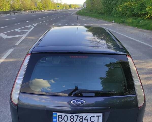 Серый Форд Фокус, объемом двигателя 1.56 л и пробегом 235 тыс. км за 5500 $, фото 6 на Automoto.ua