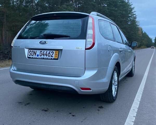 Серый Форд Фокус, объемом двигателя 1.6 л и пробегом 232 тыс. км за 5700 $, фото 13 на Automoto.ua