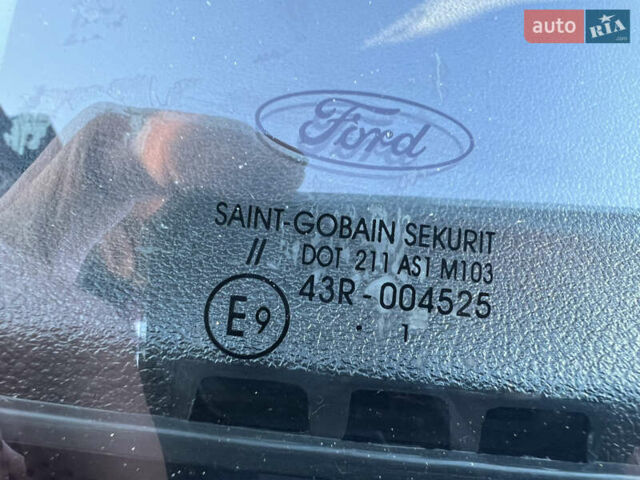 Серый Форд Фокус, объемом двигателя 1.6 л и пробегом 270 тыс. км за 5999 $, фото 15 на Automoto.ua