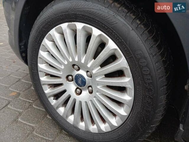 Сірий Форд Фокус, об'ємом двигуна 1.8 л та пробігом 290 тис. км за 5900 $, фото 5 на Automoto.ua
