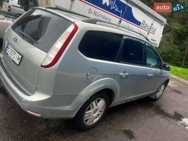 Серый Форд Фокус, объемом двигателя 1.6 л и пробегом 328 тыс. км за 5500 $, фото 5 на Automoto.ua