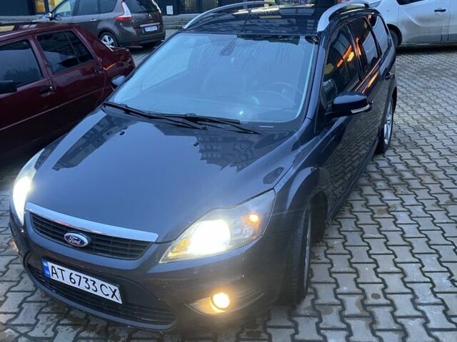 Серый Форд Фокус, объемом двигателя 1.6 л и пробегом 292 тыс. км за 5200 $, фото 1 на Automoto.ua