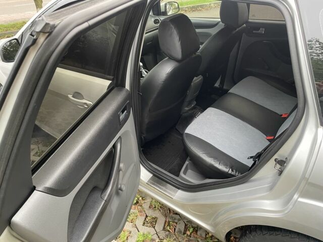 Сірий Форд Фокус, об'ємом двигуна 0 л та пробігом 277 тис. км за 5500 $, фото 14 на Automoto.ua