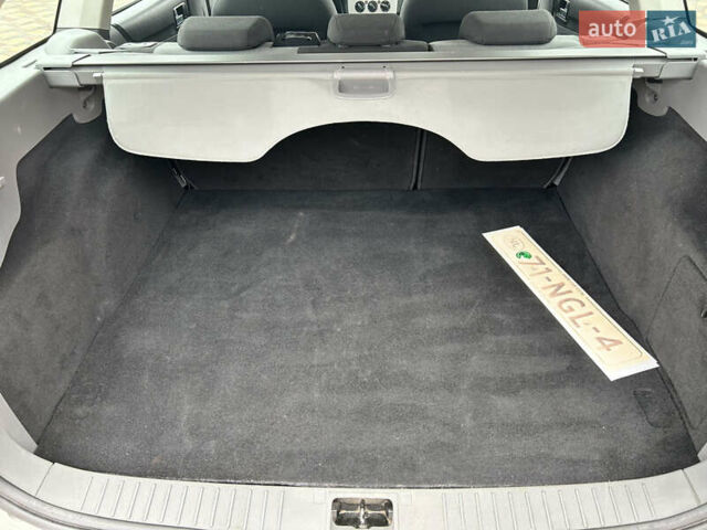 Сірий Форд Фокус, об'ємом двигуна 1.6 л та пробігом 200 тис. км за 5990 $, фото 28 на Automoto.ua