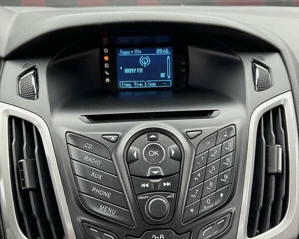 Серый Форд Фокус, объемом двигателя 1.56 л и пробегом 277 тыс. км за 5650 $, фото 25 на Automoto.ua