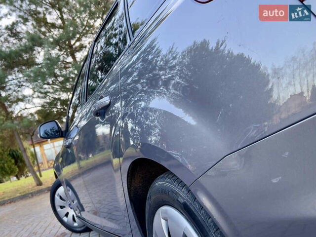 Серый Форд Фокус, объемом двигателя 1.6 л и пробегом 236 тыс. км за 6800 $, фото 25 на Automoto.ua