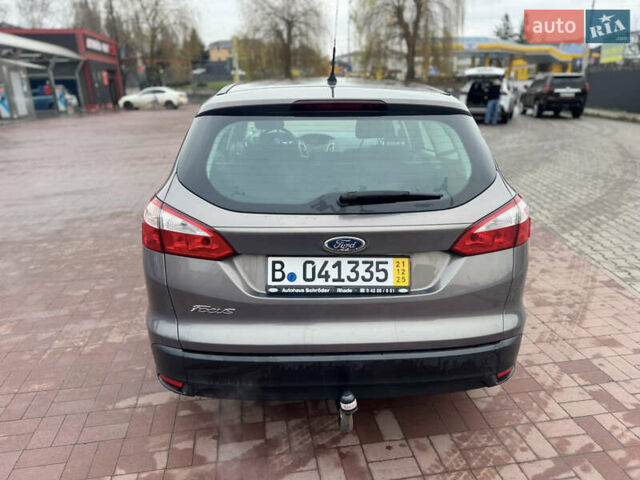 Серый Форд Фокус, объемом двигателя 1.6 л и пробегом 242 тыс. км за 7199 $, фото 5 на Automoto.ua