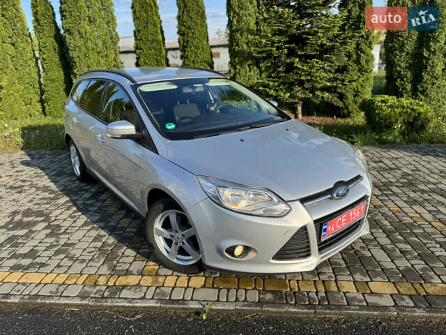 Серый Форд Фокус, объемом двигателя 1.6 л и пробегом 175 тыс. км за 7900 $, фото 1 на Automoto.ua