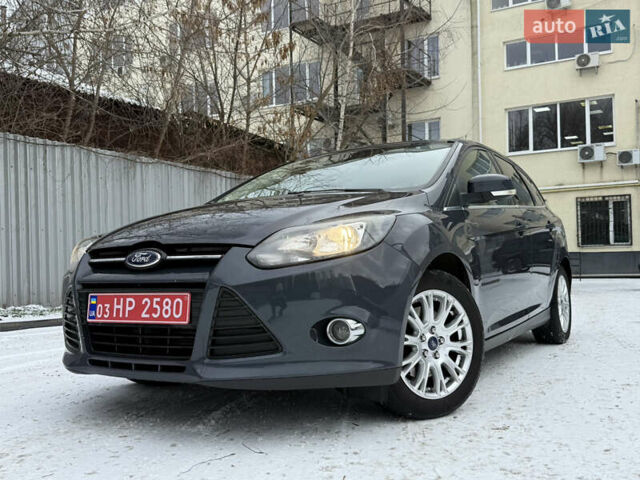 Сірий Форд Фокус, об'ємом двигуна 1.6 л та пробігом 228 тис. км за 6600 $, фото 11 на Automoto.ua