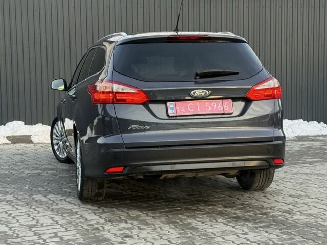 Серый Форд Фокус, объемом двигателя 1.6 л и пробегом 228 тыс. км за 7799 $, фото 1 на Automoto.ua