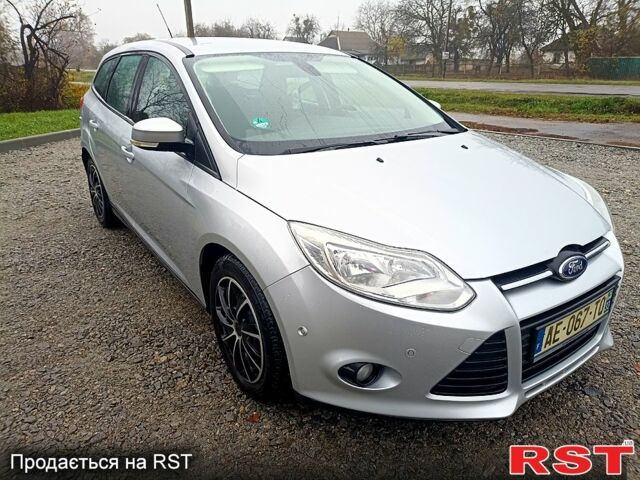 Серый Форд Фокус, объемом двигателя 1.6 л и пробегом 210 тыс. км за 7500 $, фото 5 на Automoto.ua