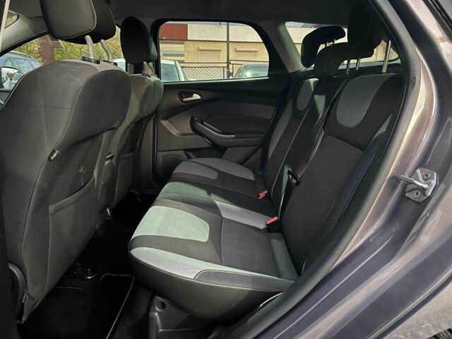 Серый Форд Фокус, объемом двигателя 1.6 л и пробегом 239 тыс. км за 6999 $, фото 14 на Automoto.ua