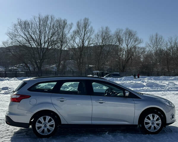 Сірий Форд Фокус, об'ємом двигуна 1.6 л та пробігом 218 тис. км за 7450 $, фото 9 на Automoto.ua